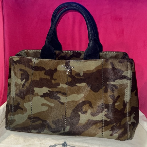 Prada pony hair Camouflage Tote Bag - Picture 16 of 16